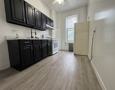 373 East 29th Street - Photo Thumbnail 7