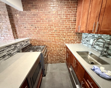 23 West 94th Street - Photo Thumbnail 4