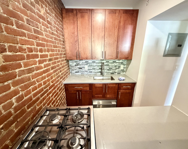23 West 94th Street - Photo Thumbnail 5