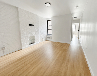 446 West 55th Street - Photo Thumbnail 1