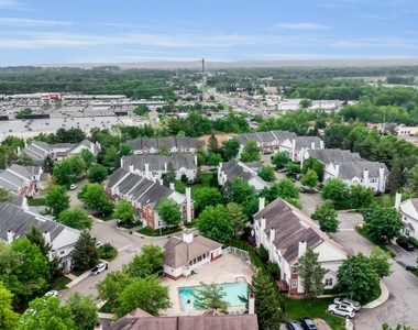 38 Gordon Cir - Photo Thumbnail 25