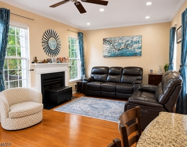 38 Gordon Cir - Photo Thumbnail 1