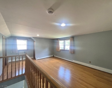 19 W Francis St - Photo Thumbnail 20