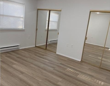 16 Ivy Court - Photo Thumbnail 8
