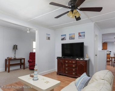 713 18th Avenue - Photo Thumbnail 6