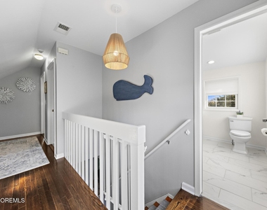 345 Macarthur Avenue - Photo Thumbnail 11