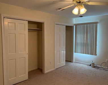 320 Boulevard - Photo Thumbnail 8
