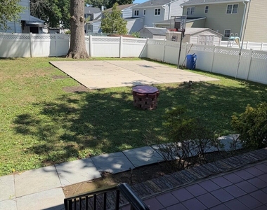 320 Boulevard - Photo Thumbnail 12