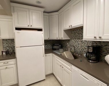 1382 Ocean Avenue - Photo Thumbnail 3