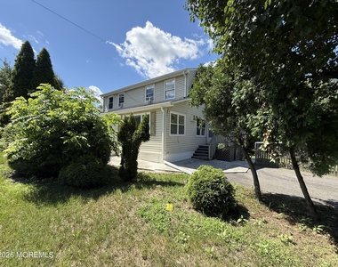 236 W Farms Road - Photo Thumbnail 1