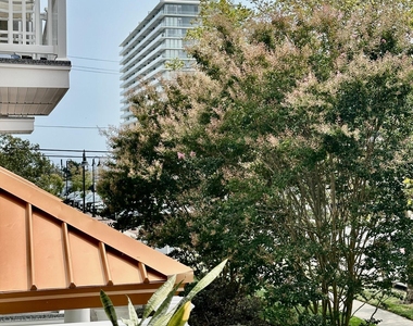 307 4th Avenue - Photo Thumbnail 10