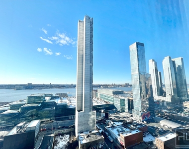 West 36th Street - Photo Thumbnail 8