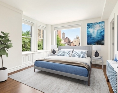 East 80th Street - Photo Thumbnail 4