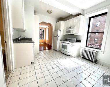 East 38th Street - Photo Thumbnail 12