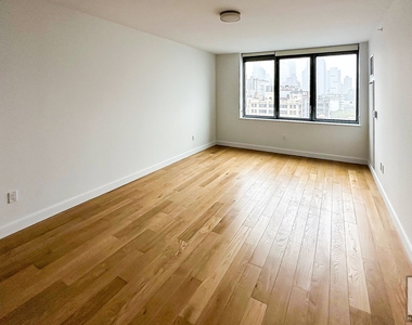 West 57th Street - Photo Thumbnail 1