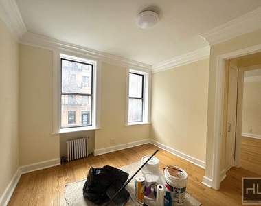 East 58 Street - Photo Thumbnail 1
