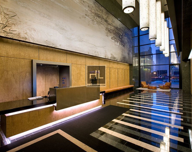 West 67th Street - Photo Thumbnail 5