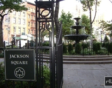 West 14 Street - Photo Thumbnail 10