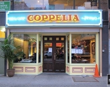 West 14 Street - Photo Thumbnail 8