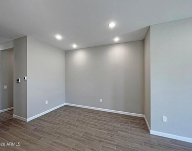 17626 N 48th Place - Photo Thumbnail 18