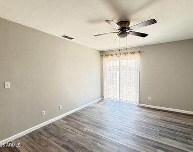 490 E Bart Drive - Photo Thumbnail 15