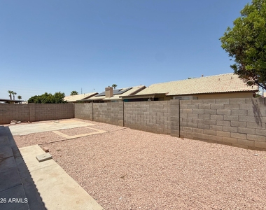 490 E Bart Drive - Photo Thumbnail 22