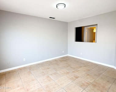 490 E Bart Drive - Photo Thumbnail 10