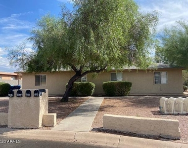 595 W 20th Avenue - Photo Thumbnail 17