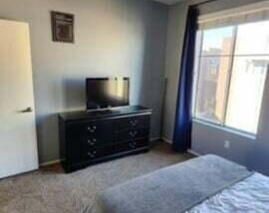 6605 N 93rd Avenue - Photo Thumbnail 19