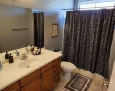 6605 N 93rd Avenue - Photo Thumbnail 20
