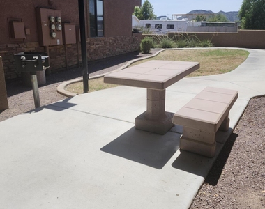 21655 N 36th Avenue - Photo Thumbnail 17