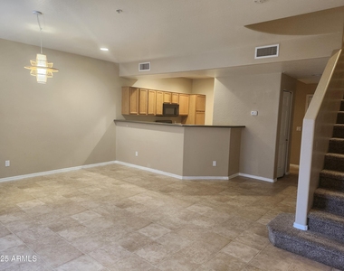 21655 N 36th Avenue - Photo Thumbnail 1
