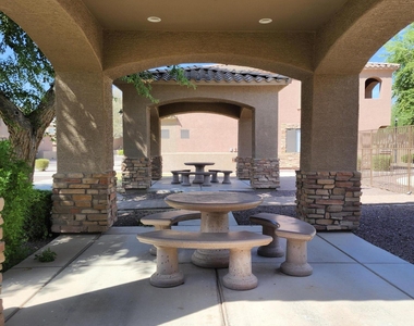21655 N 36th Avenue - Photo Thumbnail 23