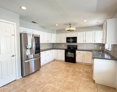 4431 E Badger Way - Photo Thumbnail 7