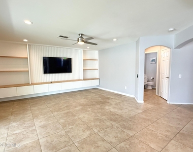 4431 E Badger Way - Photo Thumbnail 9