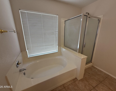 1413 W Orchid Lane - Photo Thumbnail 17