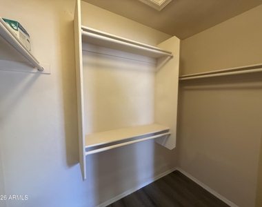 1413 W Orchid Lane - Photo Thumbnail 15