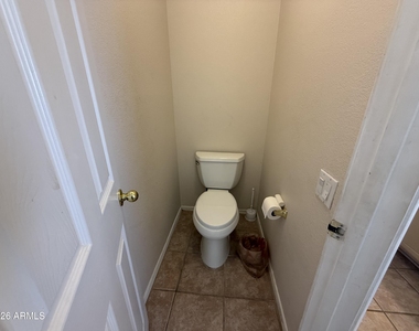 1413 W Orchid Lane - Photo Thumbnail 18