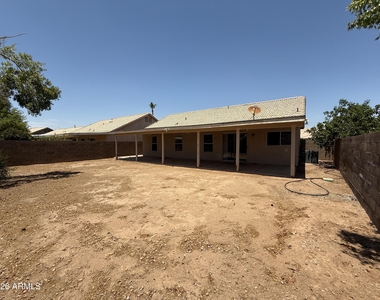 1413 W Orchid Lane - Photo Thumbnail 19