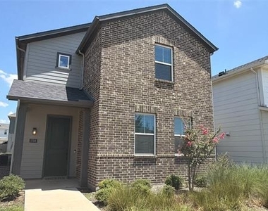 1708 Laurel Lane - Photo Thumbnail 1