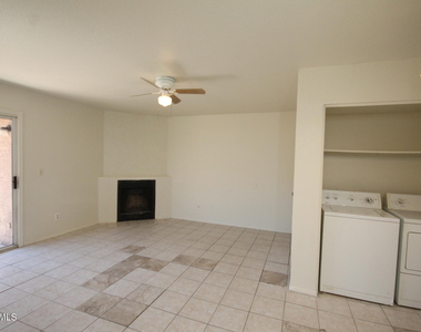 10815 N 15th Lane - Photo Thumbnail 12
