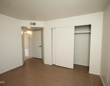 10815 N 15th Lane - Photo Thumbnail 23
