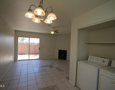 10815 N 15th Lane - Photo Thumbnail 7