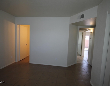 10815 N 15th Lane - Photo Thumbnail 19