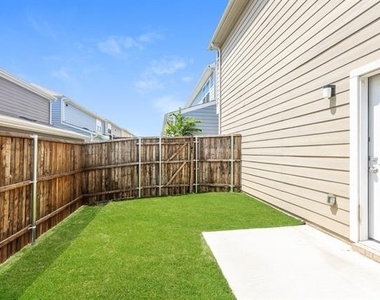 622 Ava Trail - Photo Thumbnail 16