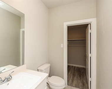 622 Ava Trail - Photo Thumbnail 15