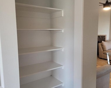 20420 N 6th Drive - Photo Thumbnail 15