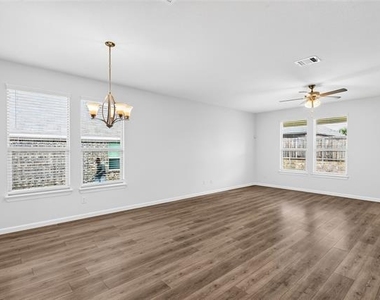 404 Vawter Drive - Photo Thumbnail 26