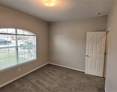 3408 Columbus Street - Photo Thumbnail 18