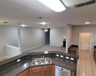 3408 Columbus Street - Photo Thumbnail 3